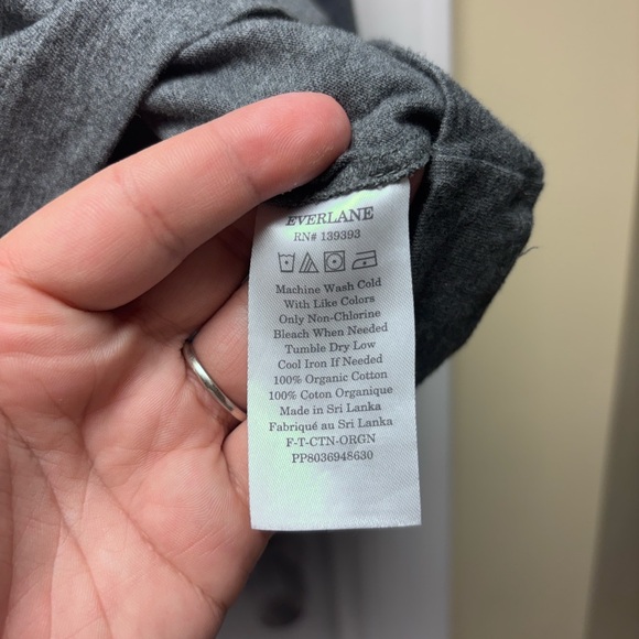 Everlane Gray Organic Cotton Long Sleeve Top – Size M - Picture 5 of 6